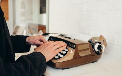 How AI Blog Writers Make Content Creation More Efficient (and fun)!